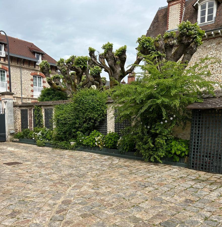 Le Jardin Cathedrale Bed & Breakfast Chartres Ngoại thất bức ảnh